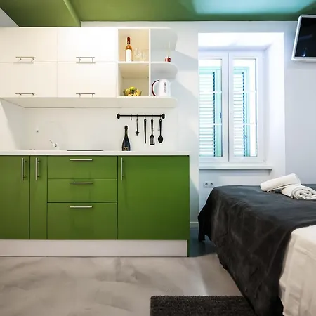 1914 Studio Apartment Zadar