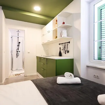 Apartment 1914 Studio